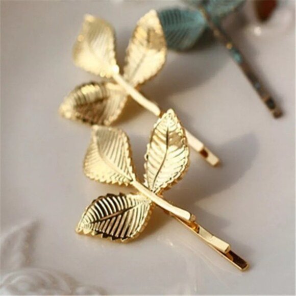 “Aveline” Beautiful 3-Leaf Boho Gold Hair Clips main image 7